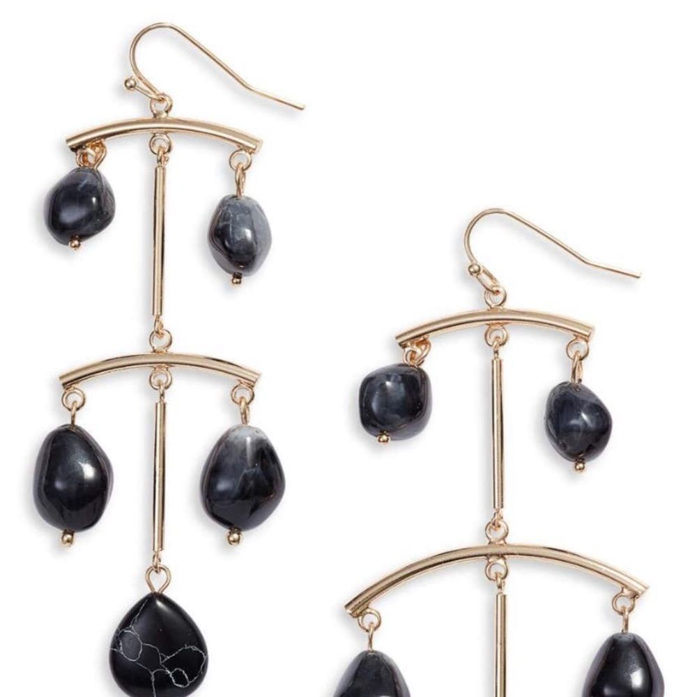 Halogenearrings